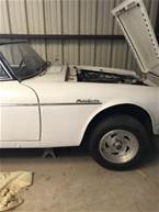 1966 Datsun 1600 Picture 5