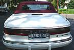 1991 Buick Reatta Picture 5