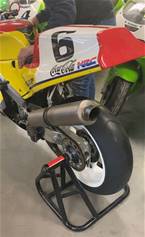 1990 Honda RC30 Picture 5