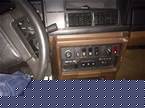 1988 Volvo 240DL Picture 5