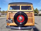 1946 Ford Woodie Picture 6