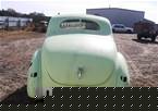 1940 Ford Deluxe Picture 6