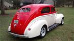 1940 Ford Deluxe Picture 6