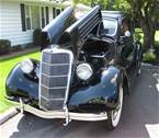 1935 Ford 48 Picture 7