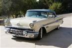 1957 Pontiac Bonneville Picture 7