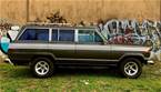 1984 Jeep Grand Wagoneer Picture 7