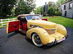 1937 Cord 812 Picture 8