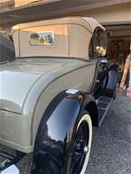 1928 Ford Model A Picture 8