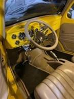 1941 Willys Deluxe Picture 9