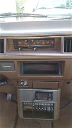 1988 Nissan Stanza Picture 9