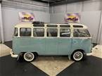 1973 Volkswagen Bus Picture 9